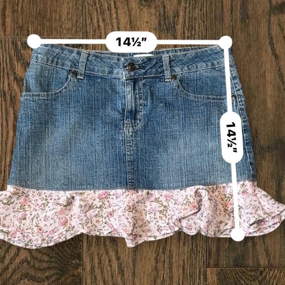 No Boundaries denim ruffle mini skirt - Picture 7 of 8